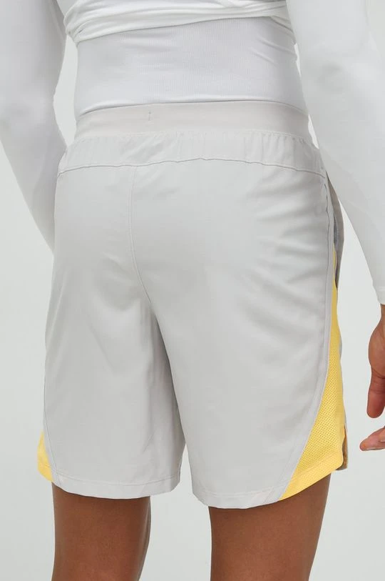 Ανδρικά Σορτς τρεξίματος Under Armour , χρώμα: μπεζ - Image 3
