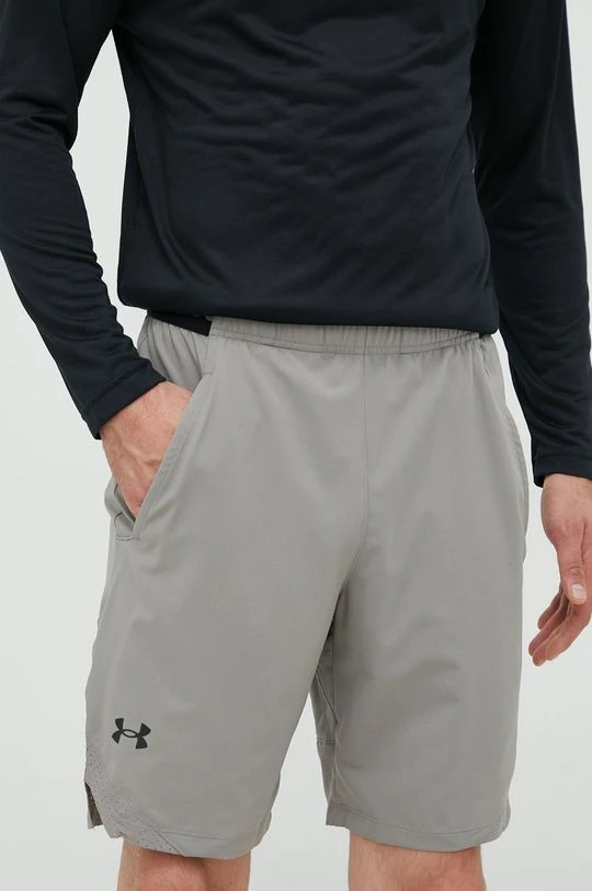Ανδρικά Σορτς Under Armour καφέ