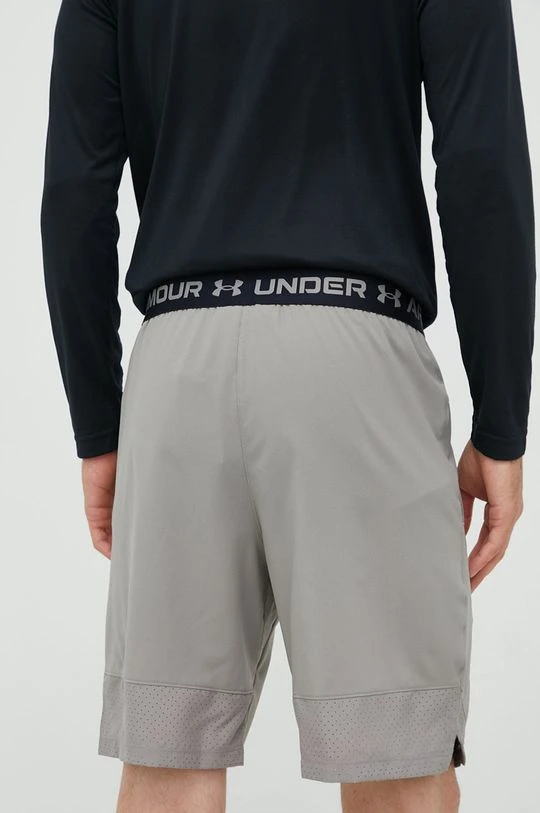 Ανδρικά Σορτς Under Armour καφέ - Image 3